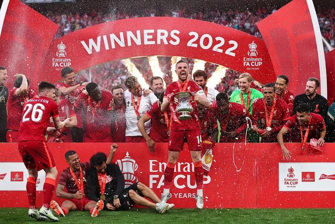 波尔图险胜利物浦,莱万乌龙送礼德甲的简单介绍 波尔图险胜利物浦,莱万乌龙送礼德甲的简单介绍