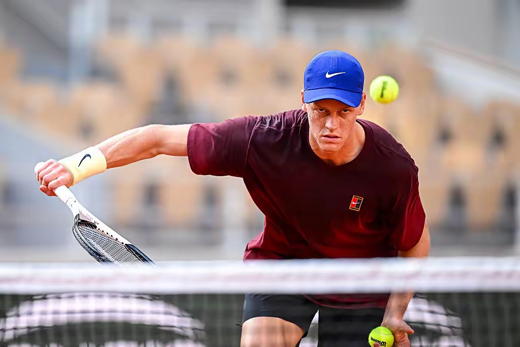 拉沃尔杯逆转蒙特卡洛大师赛，辛纳统治全场